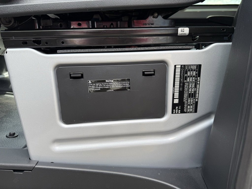 New 2024 Mercedes-Benz Sprinter 2500 image 25