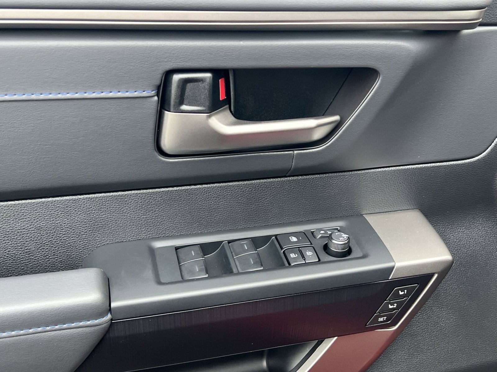 New 2026 Toyota Tundra Platinum image 10