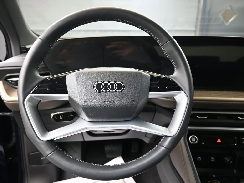 Used 2025 Audi Q5 Premium Plus w/ Premium Plus image 23