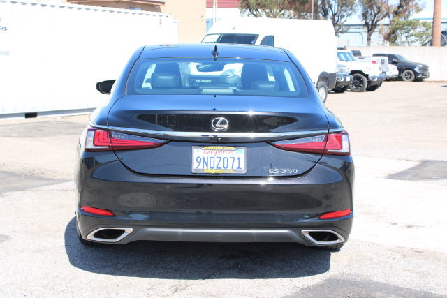 Used 2024 Lexus ES 350 w/ Premium Package FWD image 4
