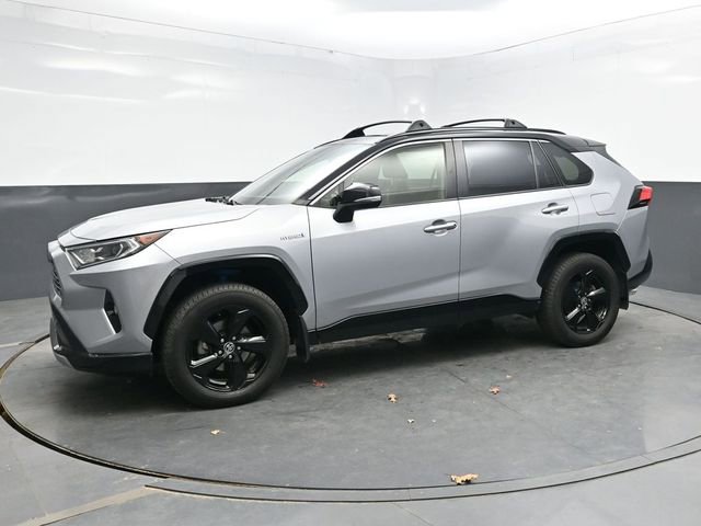 Used 2021 Toyota RAV4 XSE image 3