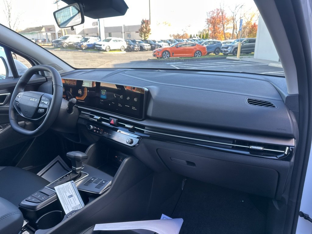 New 2026 Kia Sportage EX image 15