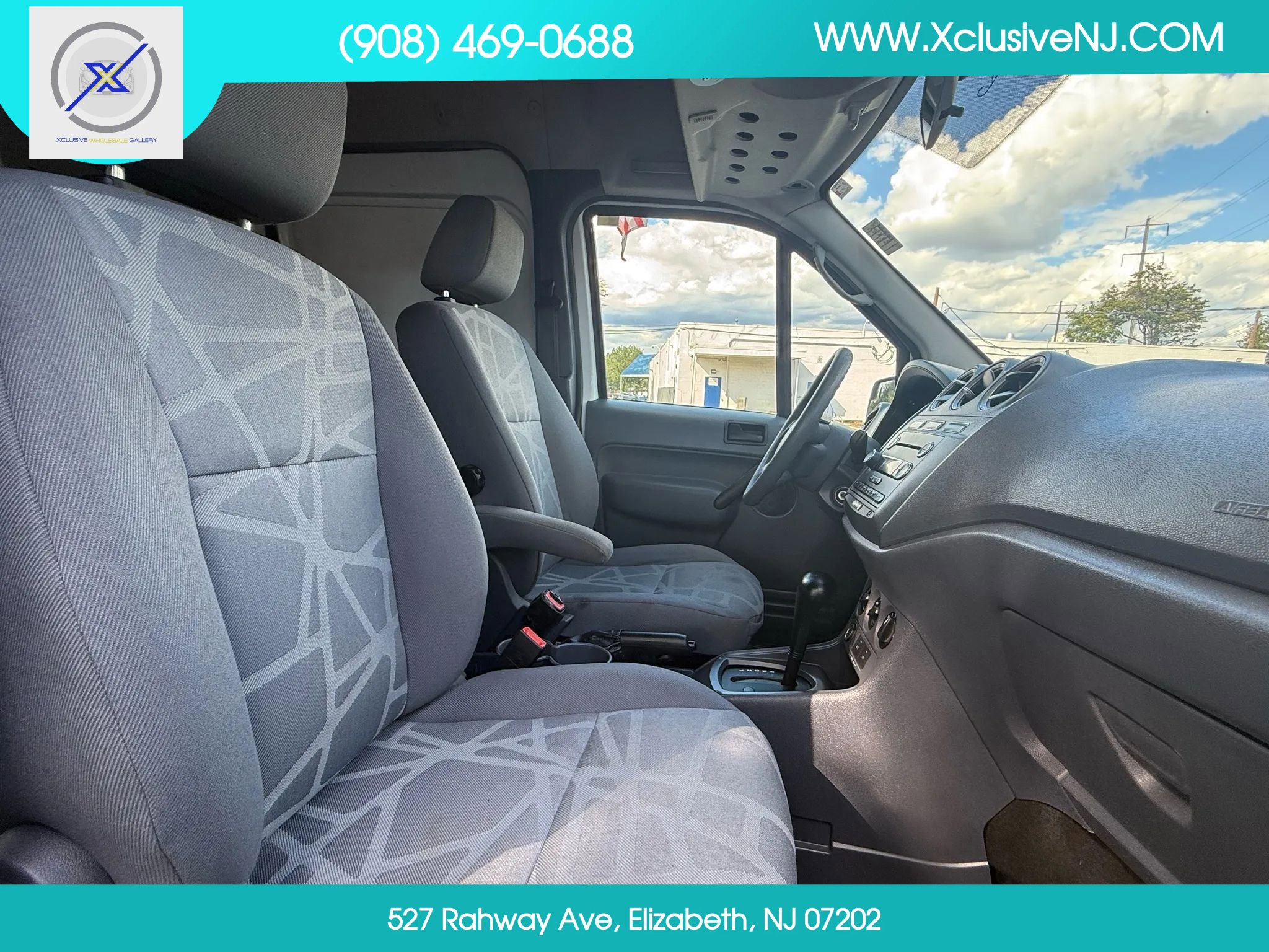 Used 2013 Ford Transit Connect XLT image 16