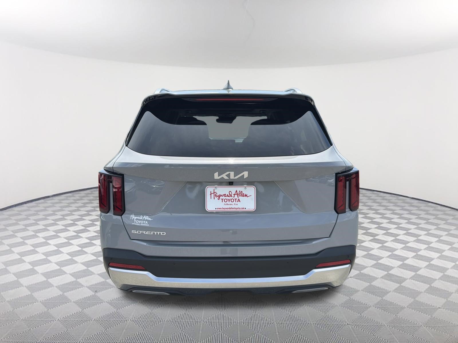 Used 2025 Kia Sorento EX w/ Panoramic Sunroof Package FWD image 16