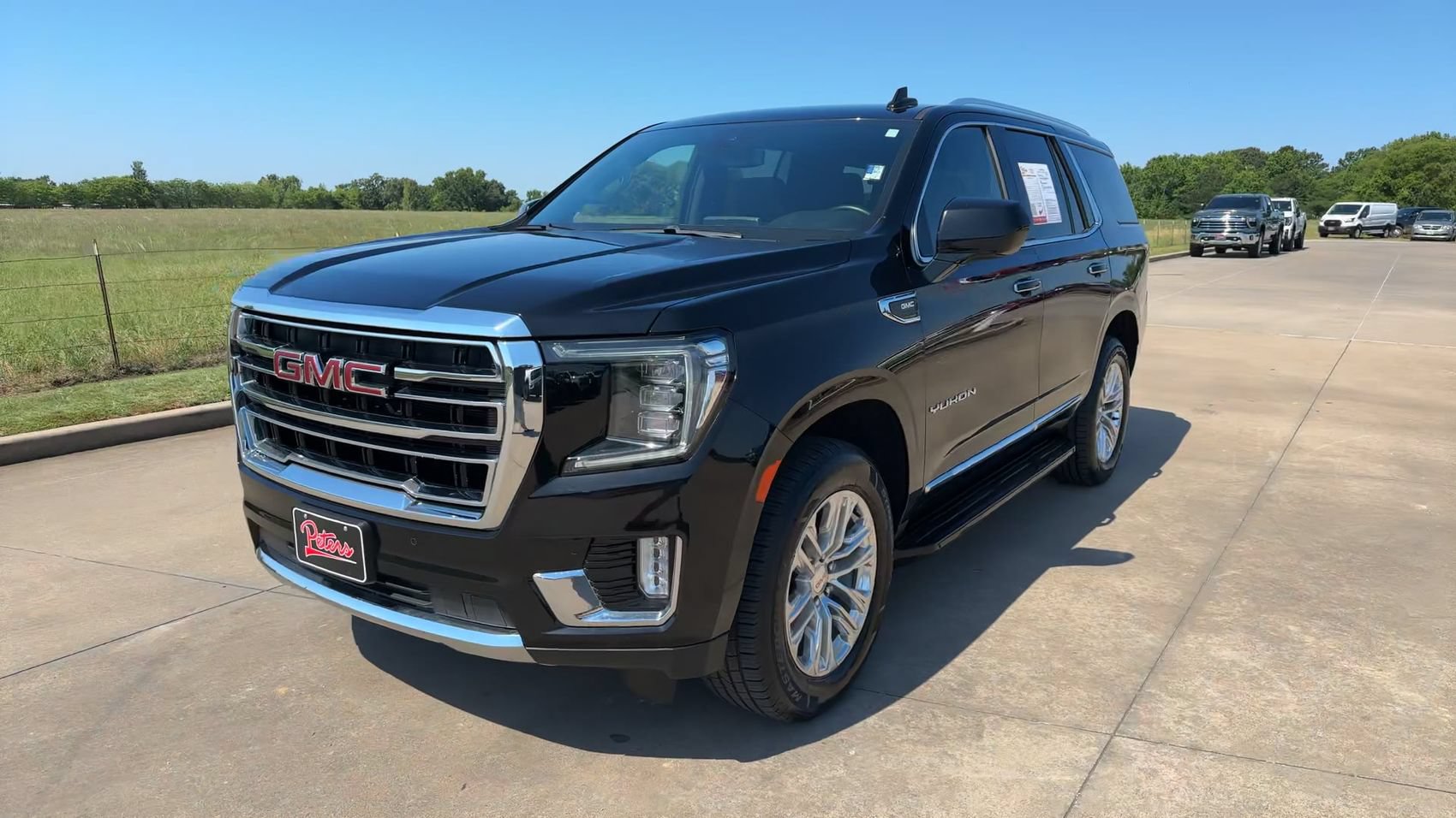 Used 2024 GMC Yukon SLT AWD/4WD image 5