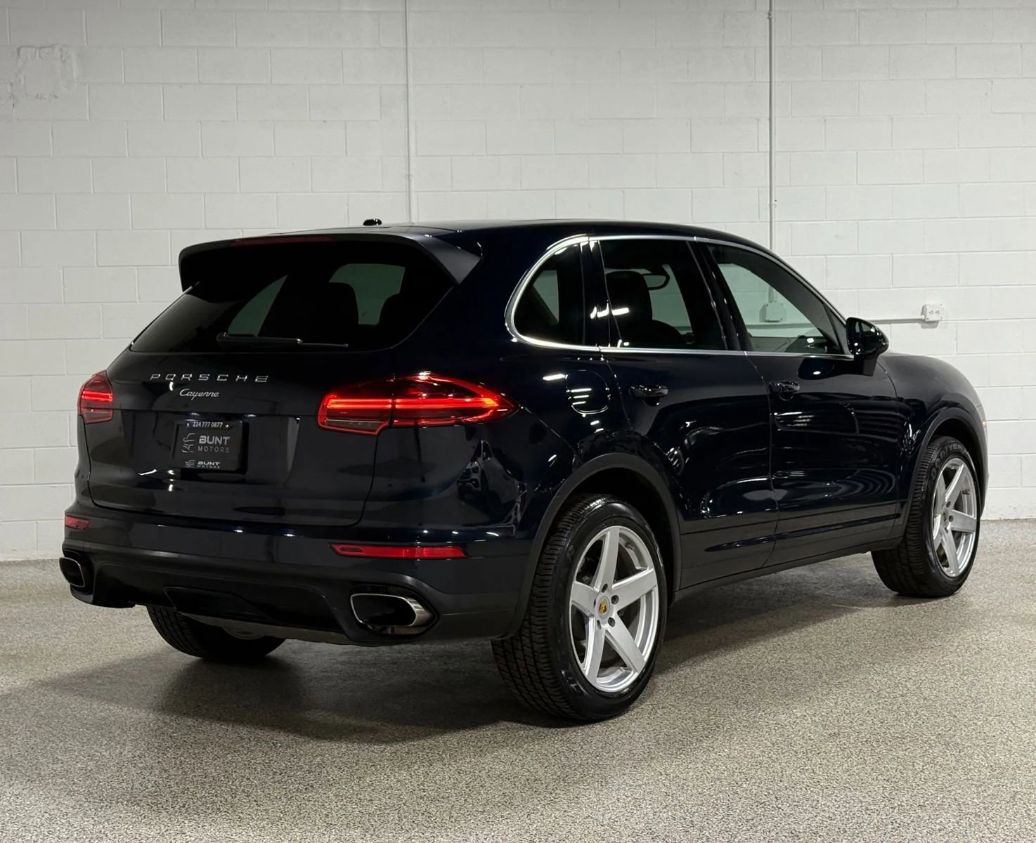 Used 2016 Porsche Cayenne image 7