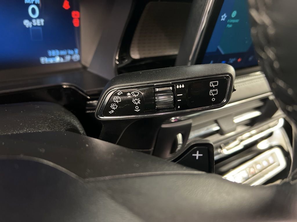 Certified 2023 Lincoln Corsair Reserve w/ Equipment Group 201A image 21