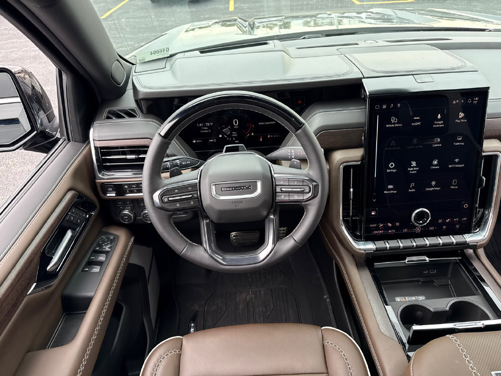 New 2026 GMC Yukon Denali Ultimate AWD/4WD image 29