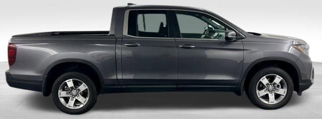 Certified 2025 Honda Ridgeline RTL image 9