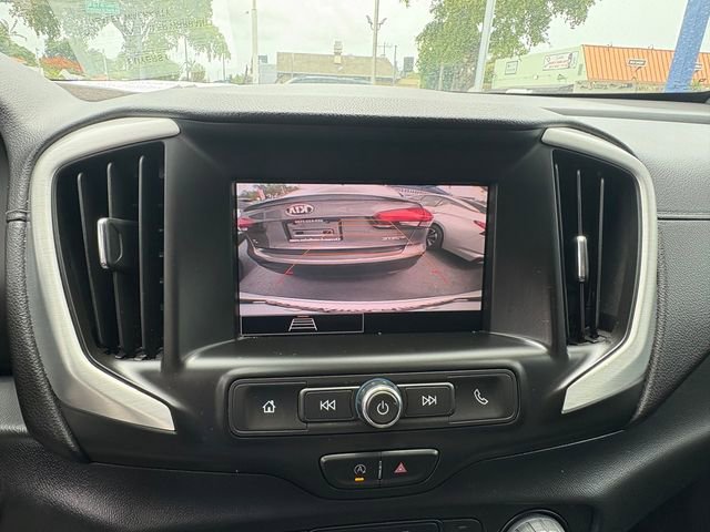 Used 2023 GMC Terrain SLE image 22