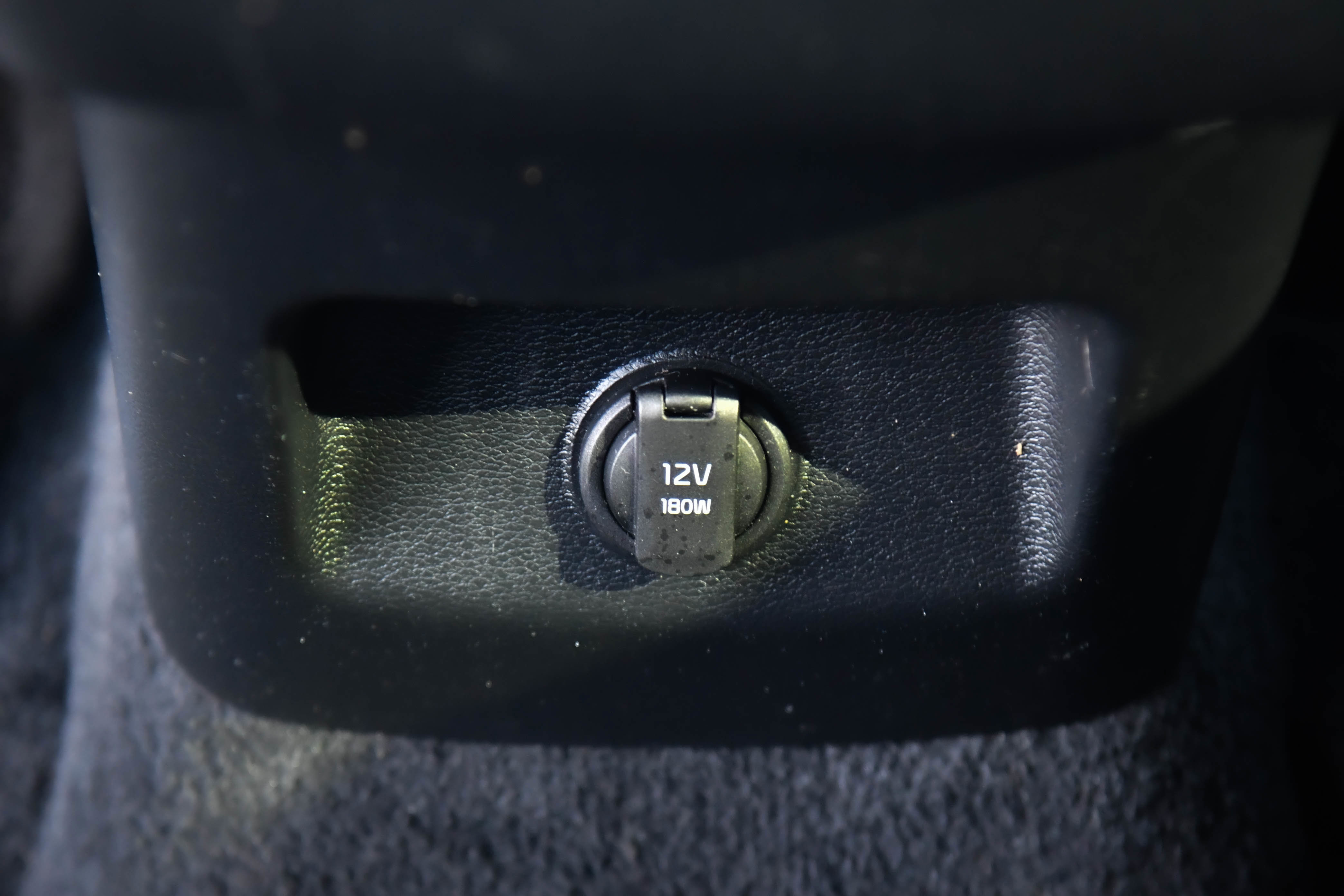 Used 2022 Kia Telluride LX image 36