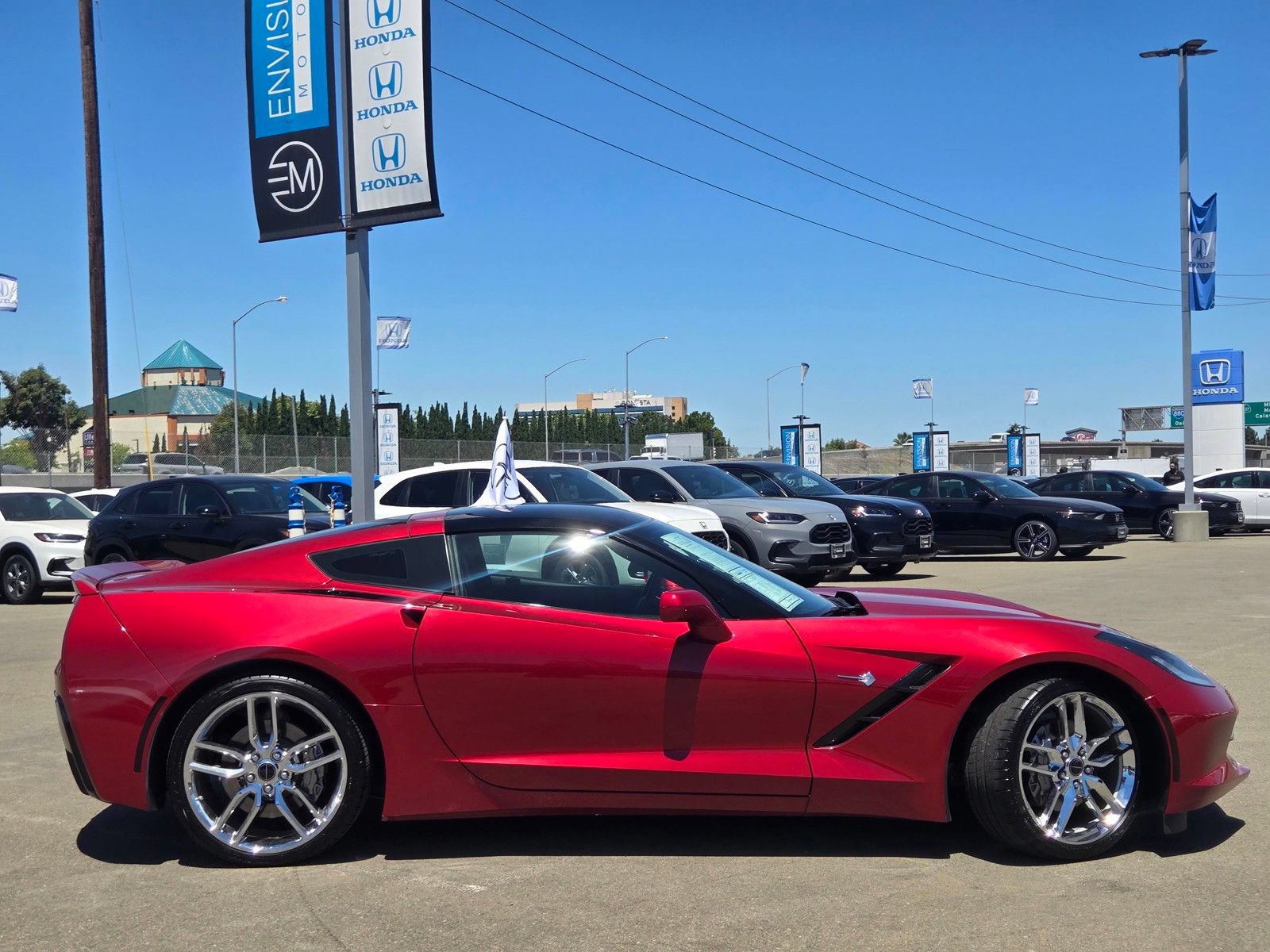 Used 2015 Chevrolet Corvette Stingray Coupe w/ 3LT Preferred Equipment Group RWD image 8
