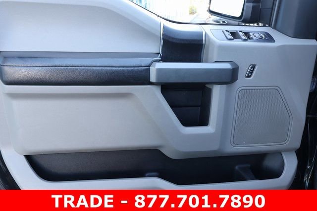 Used 2017 Ford F150 XLT image 10