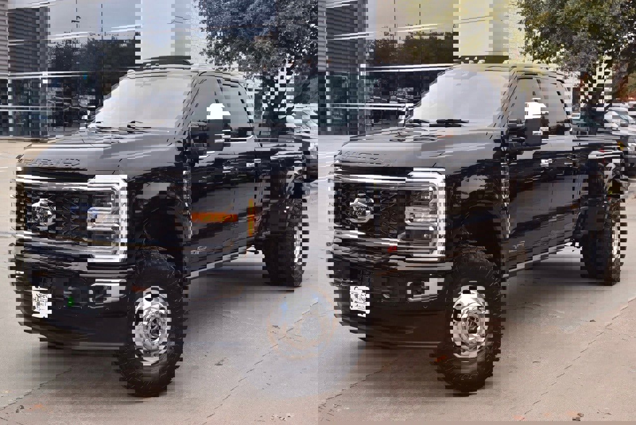 Used 2024 Ford F350 Limited image 48