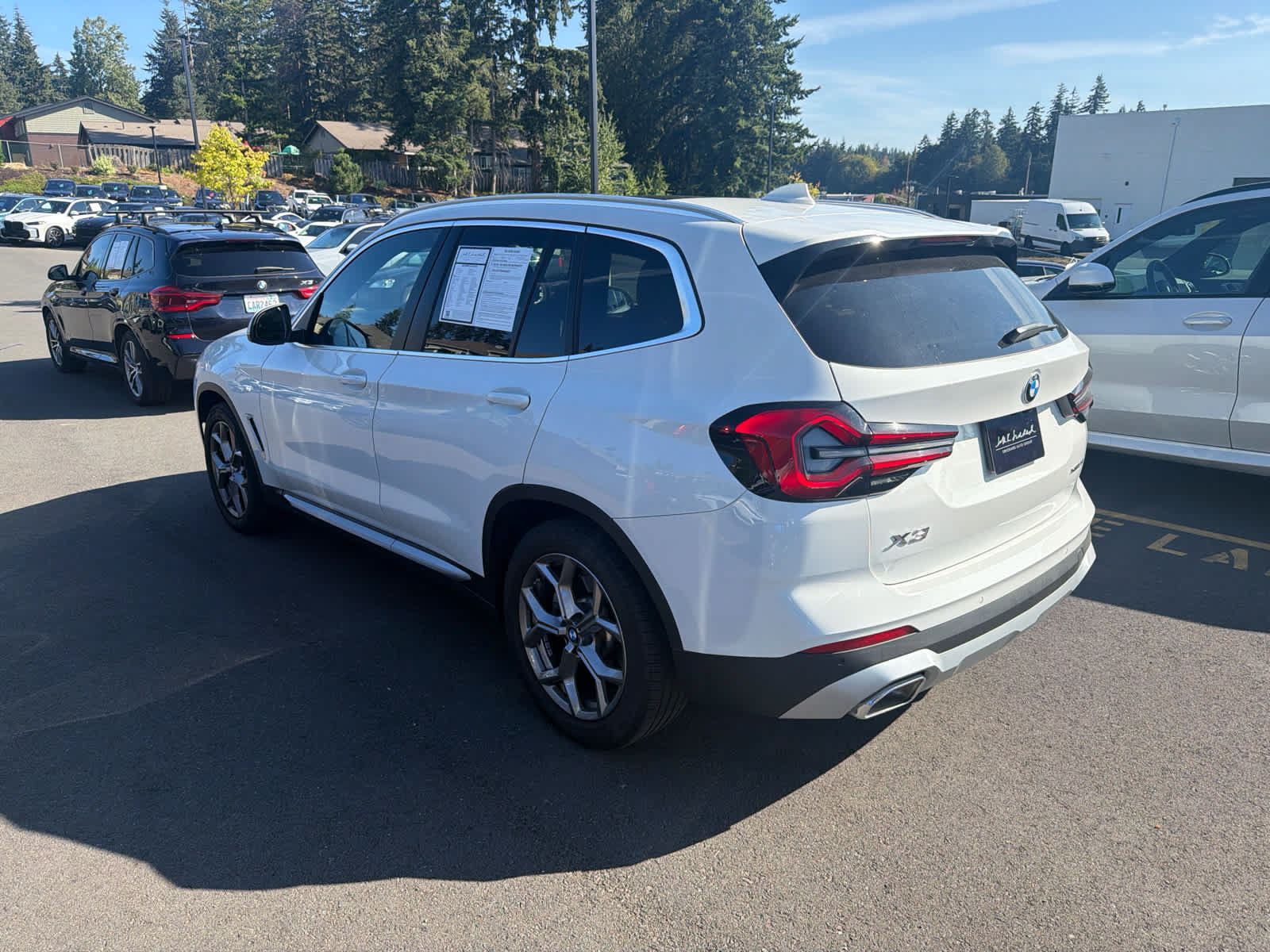 Used 2024 BMW X3 xDrive30i AWD/4WD image 3