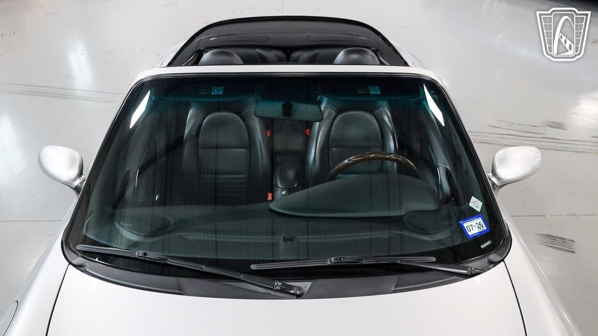 Used 2001 Porsche 911 Carrera image 8