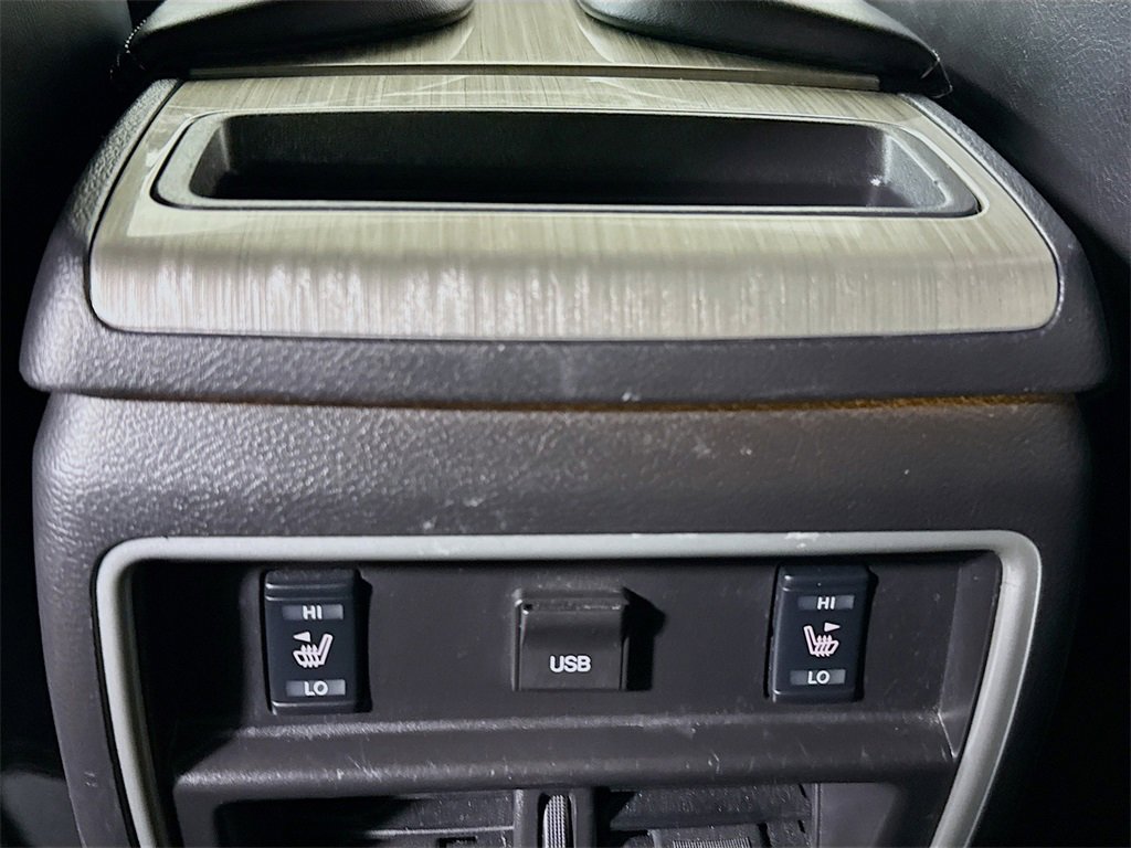 Used 2017 Nissan Murano Platinum w/ Platinum Technology Package image 28