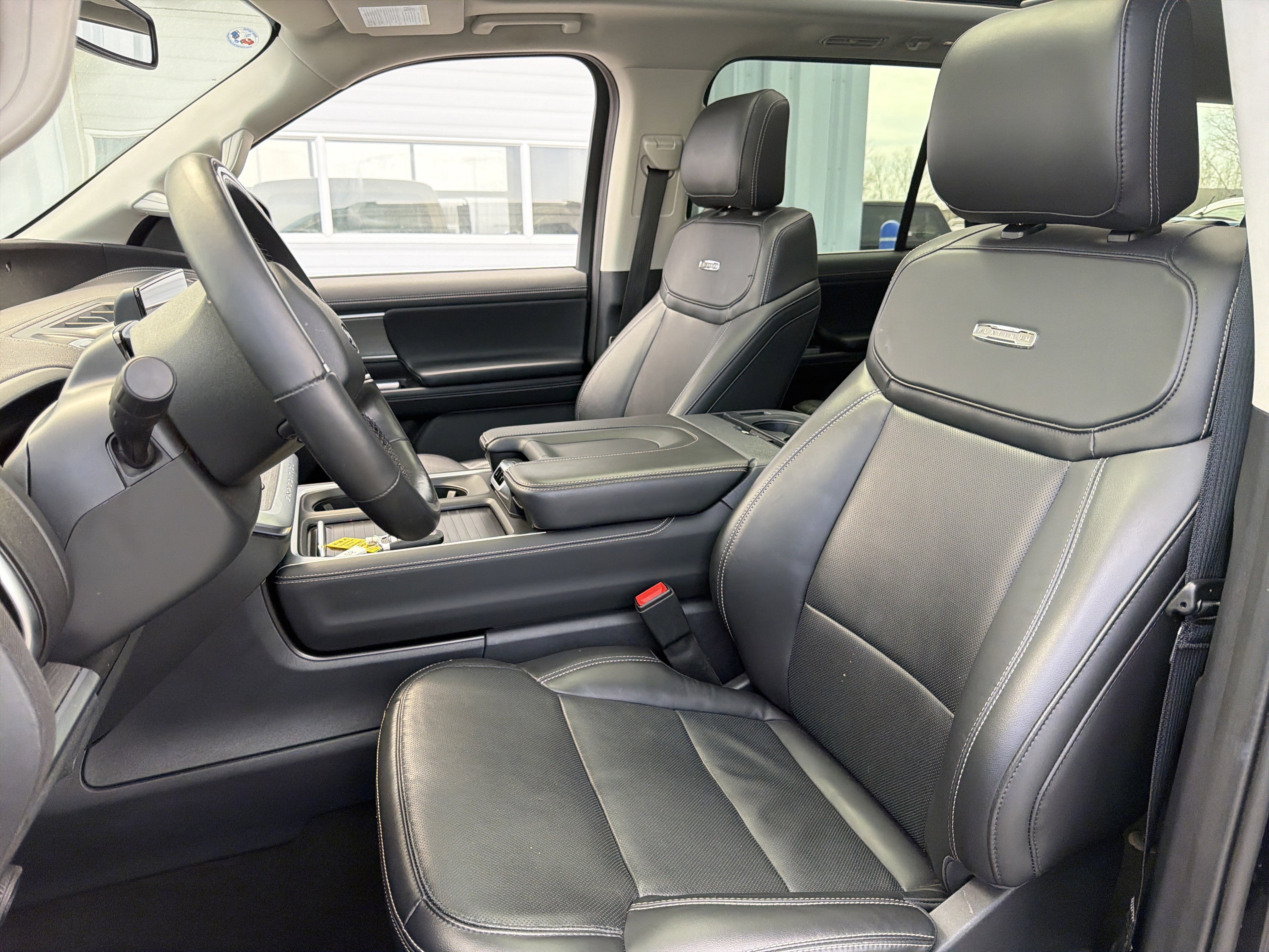 Used 2025 Ford Expedition Max Platinum image 51