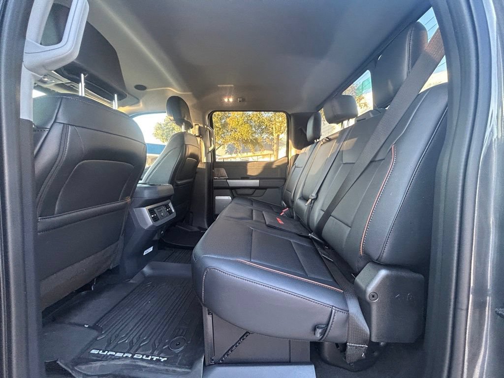 New 2026 Ford F250 Lariat w/ Black Appearance Package AWD/4WD image 34