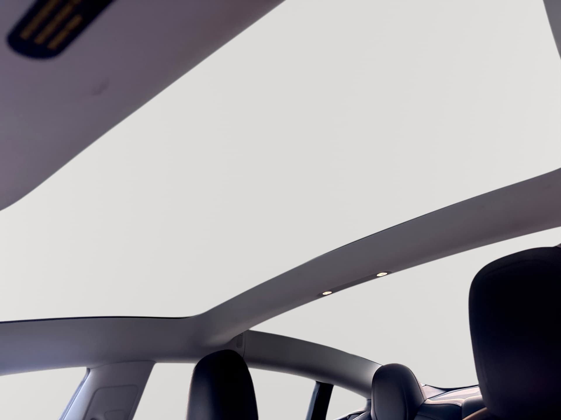 Used 2020 Tesla Model 3 Standard Range RWD image 16