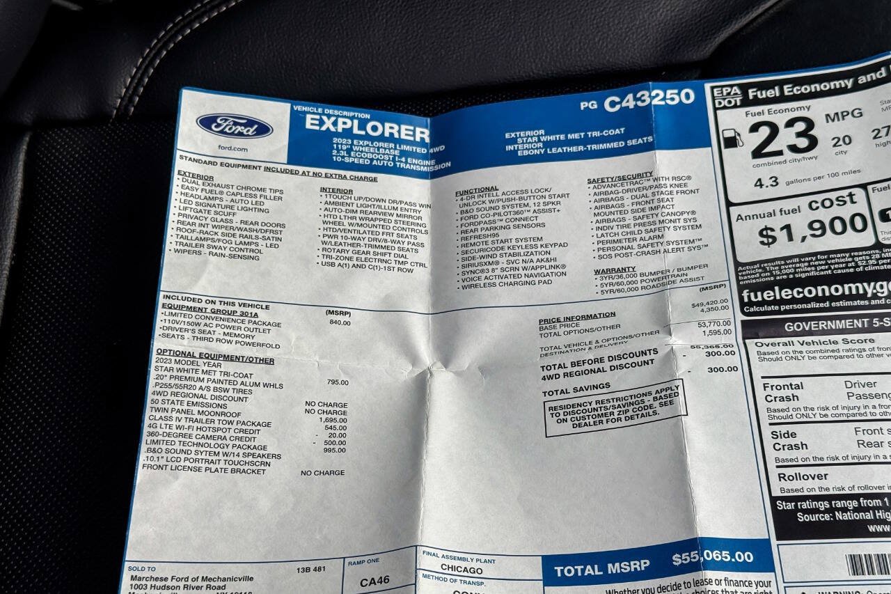 Used 2023 Ford Explorer Limited w/ Limited Technology Package AWD/4WD image 38