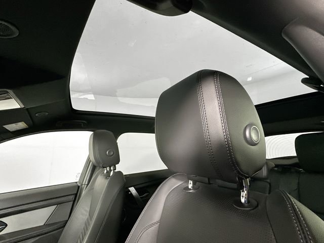 Used 2024 Land Rover Discovery Sport Dynamic SE image 19