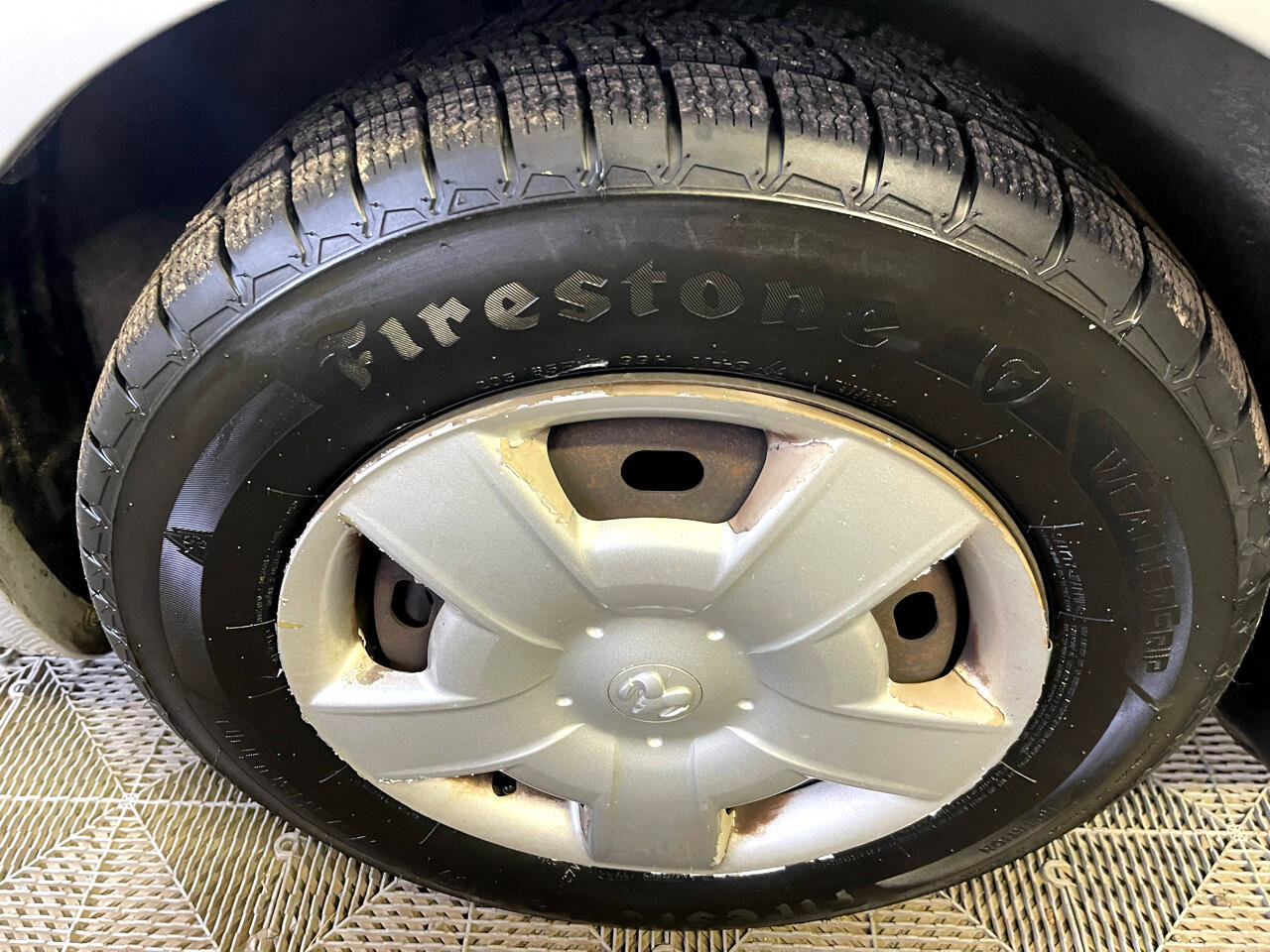 Used 2004 Dodge Stratus SE image 26