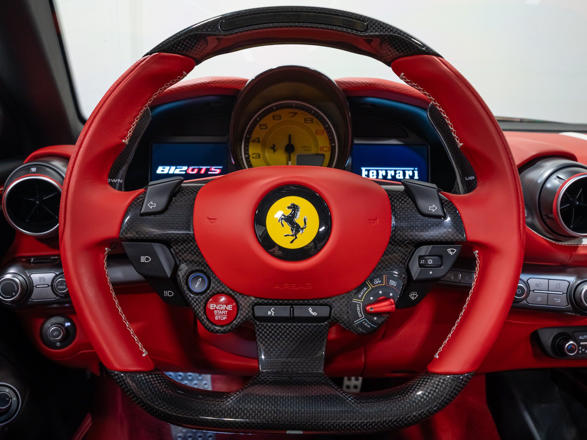 Used 2023 Ferrari 812 GTS RWD image 63