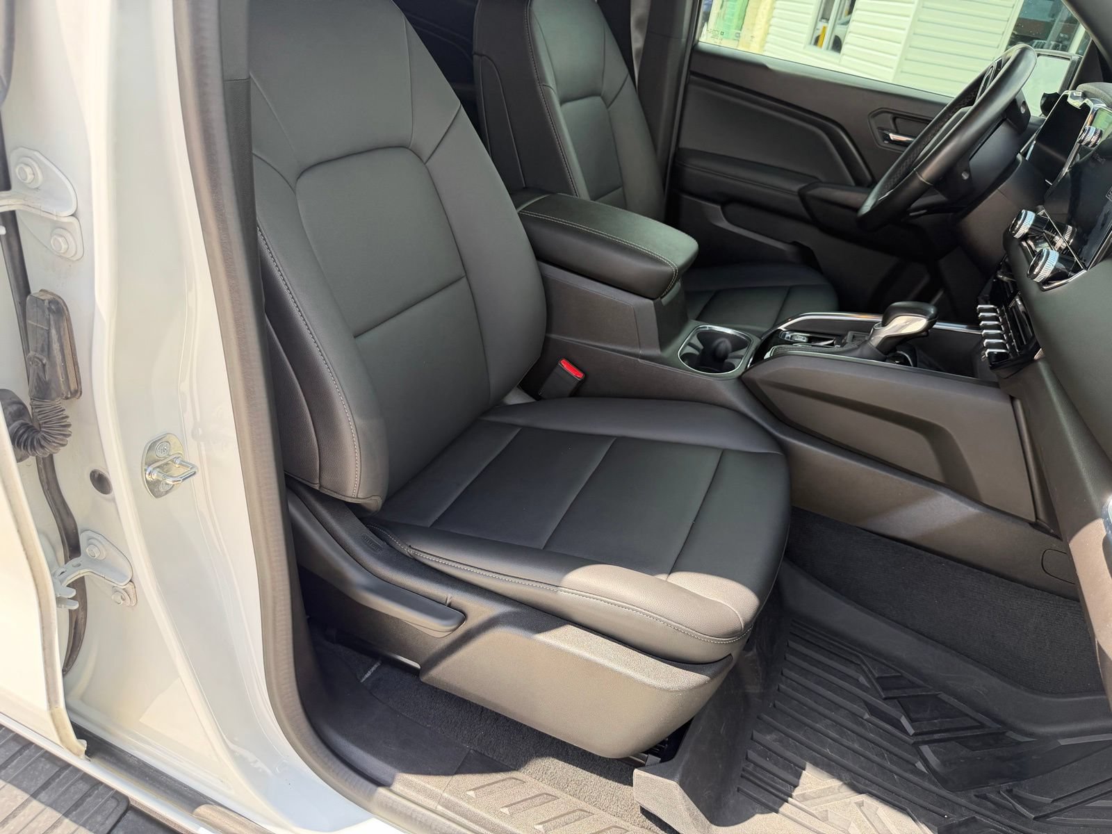 Used 2023 GMC Canyon Elevation w/ Elevation Premium Package RWD image 14