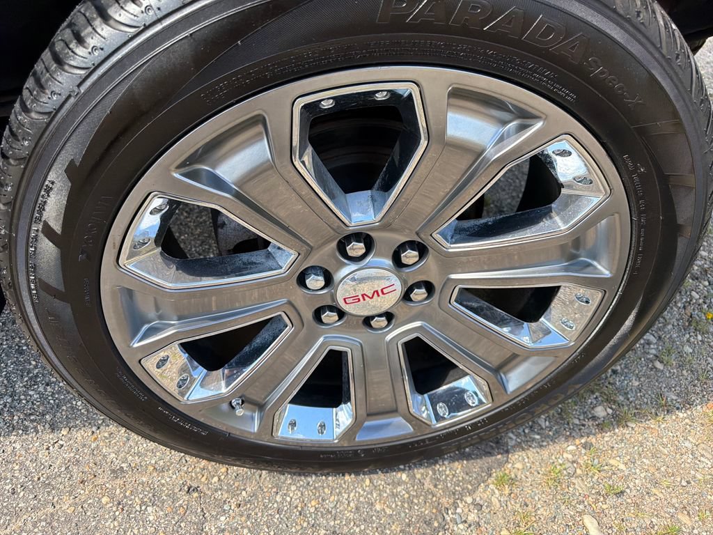 Used 2018 GMC Sierra 1500 SLT AWD/4WD image 18
