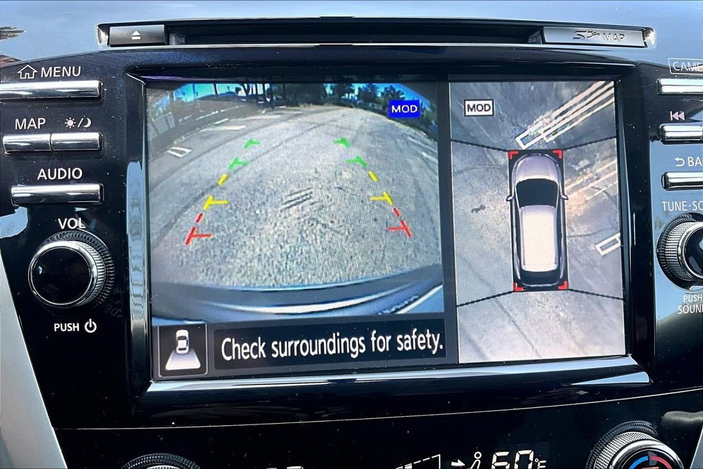 Used 2016 Nissan Murano Platinum FWD image 27