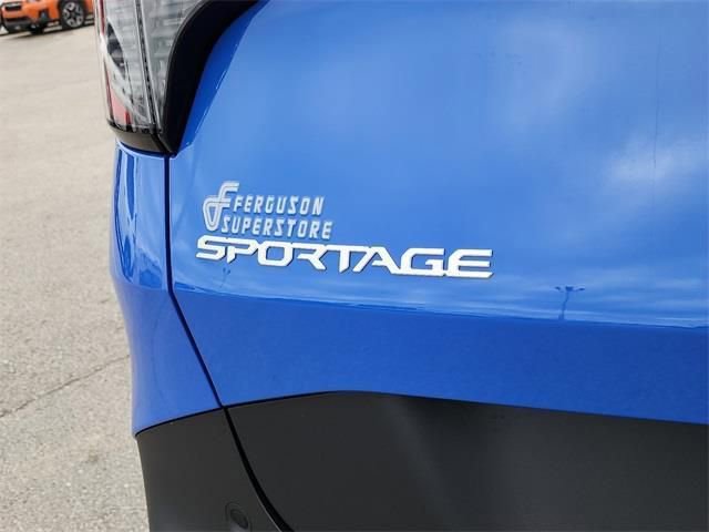 New 2026 Kia Sportage EX w/ EX Panorama Roof Package image 5