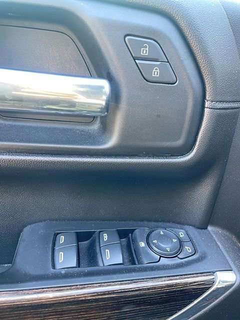 Used 2021 GMC Sierra 1500 Elevation w/ Preferred Package AWD/4WD image 5