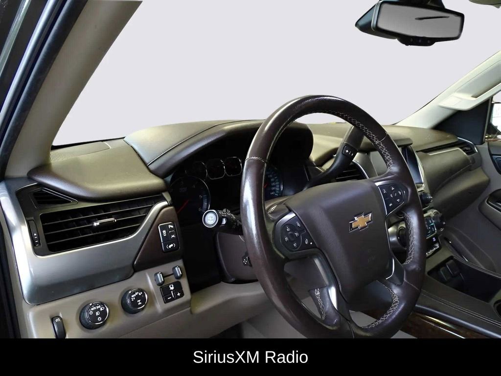 Used 2019 Chevrolet Tahoe LT w/ LT Signature Package image 13