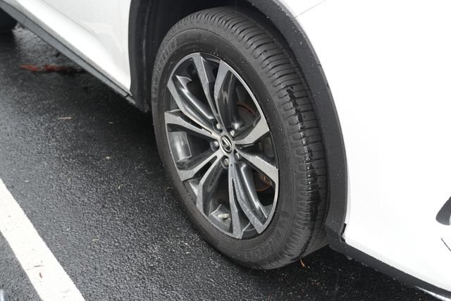 Used 2021 Lexus RX 350L Premium w/ Premium Package AWD/4WD image 11