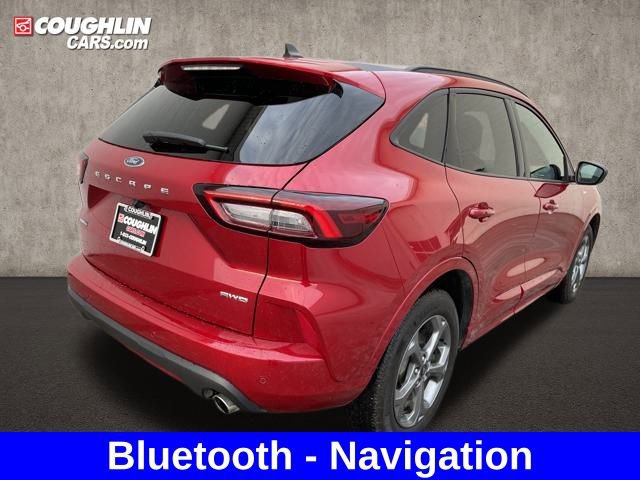 Used 2023 Ford Escape ST-Line w/ Tech Pack #1 image 5