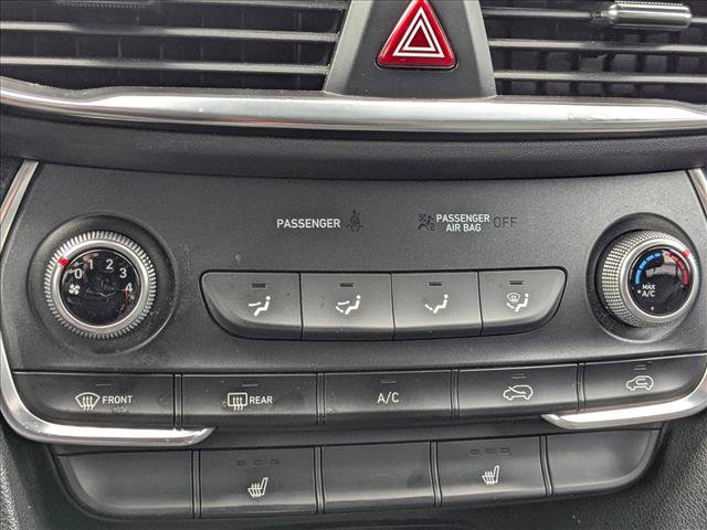 Used 2019 Hyundai Santa Fe SEL image 11