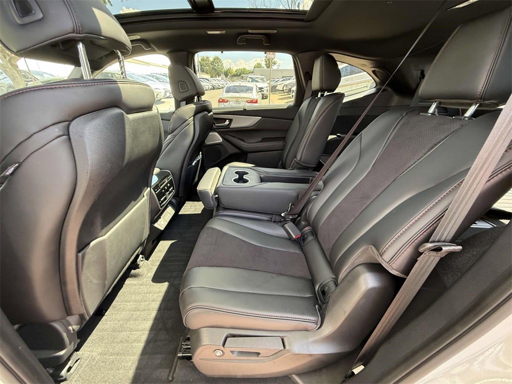 Certified 2025 Acura MDX A-Spec image 24