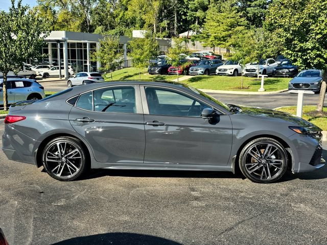 Used 2025 Toyota Camry XSE FWD image 7
