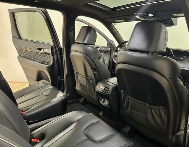 Used 2021 Hyundai Palisade Calligraphy image 19
