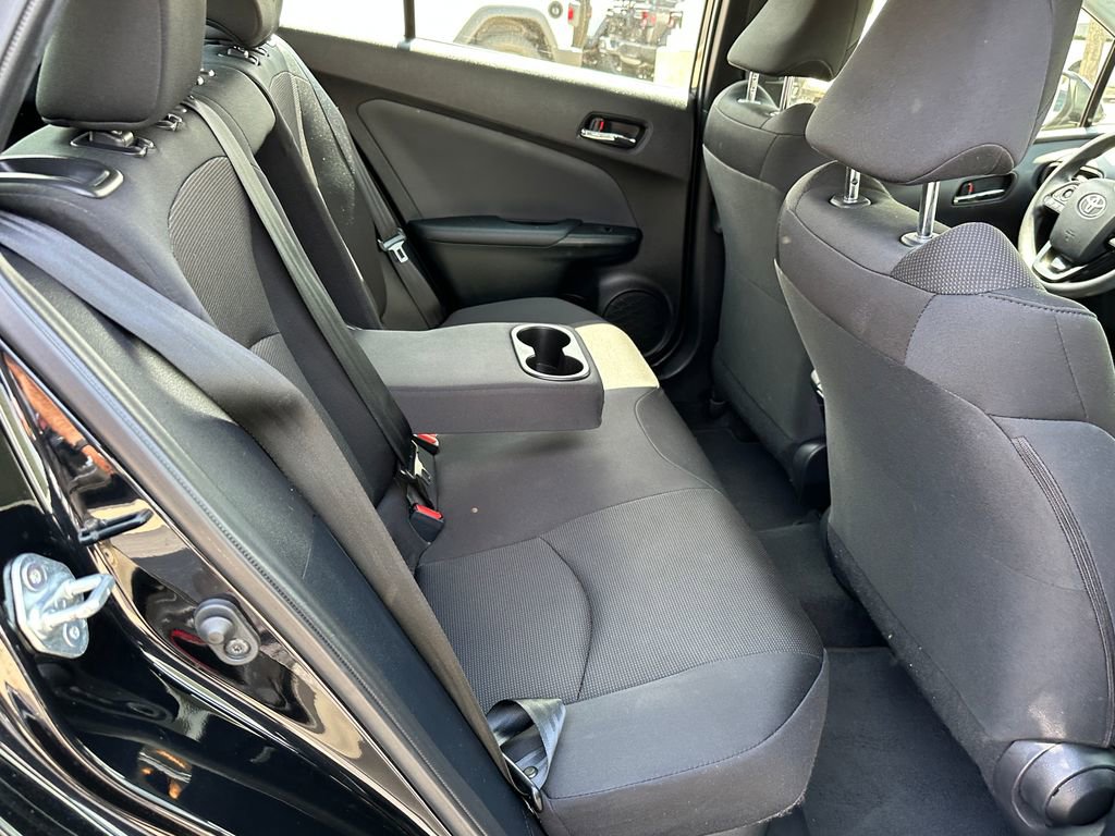 Used 2022 Toyota Prius L Eco image 20