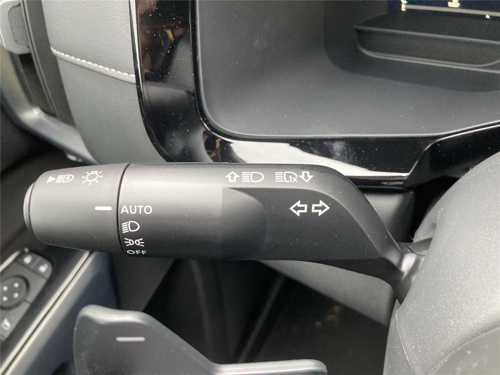 New 2026 Nissan Pathfinder SL w/ SL Premium Package image 24