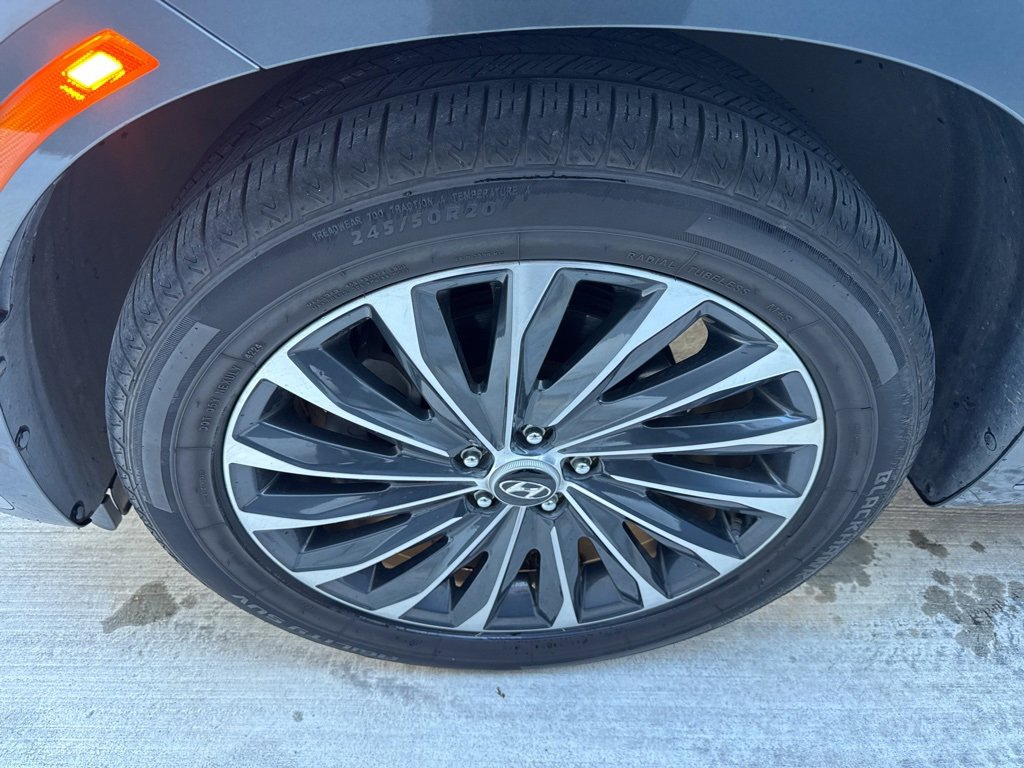 Used 2023 Hyundai Palisade Calligraphy image 24