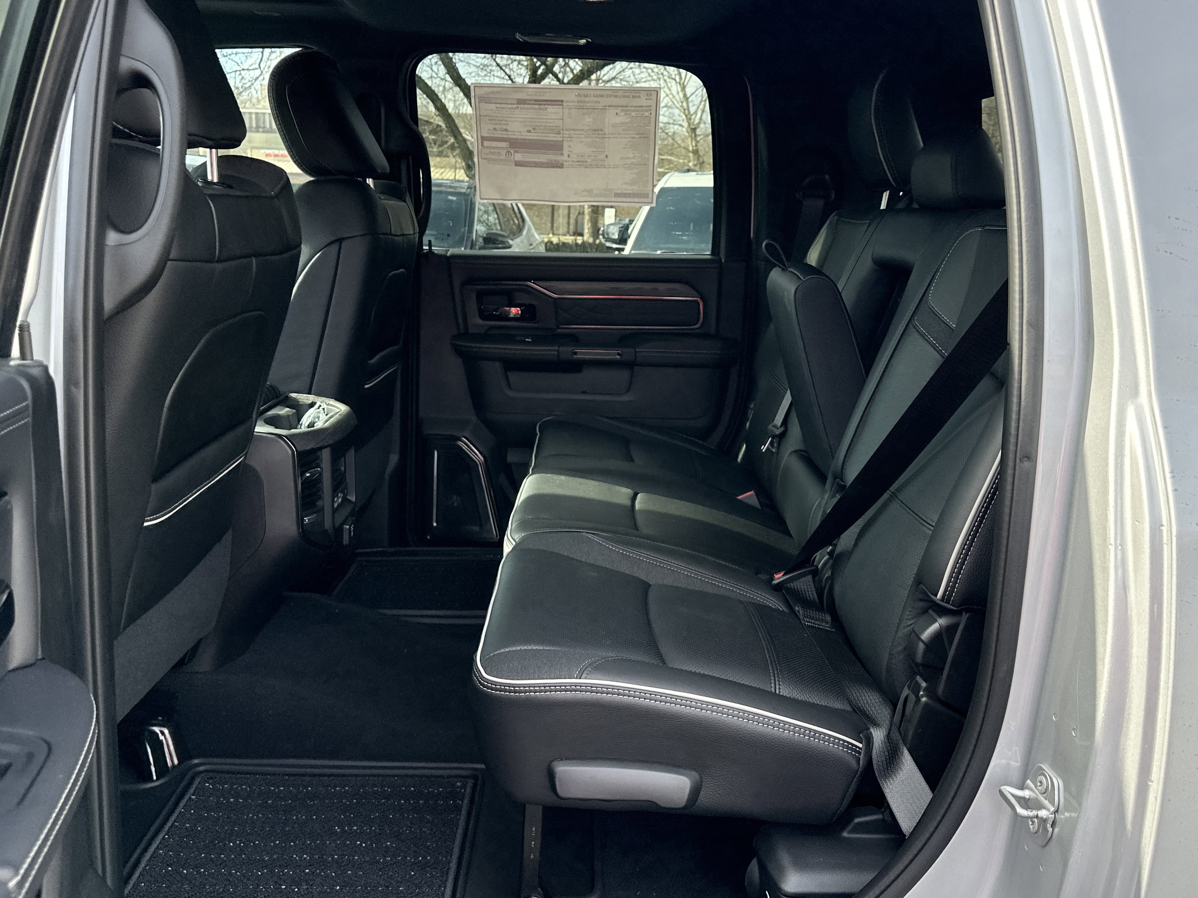 New 2026 RAM 3500 Limited image 32