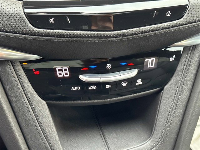 New 2025 Cadillac XT6 Luxury w/ LPO, Floor Liner Package image 23