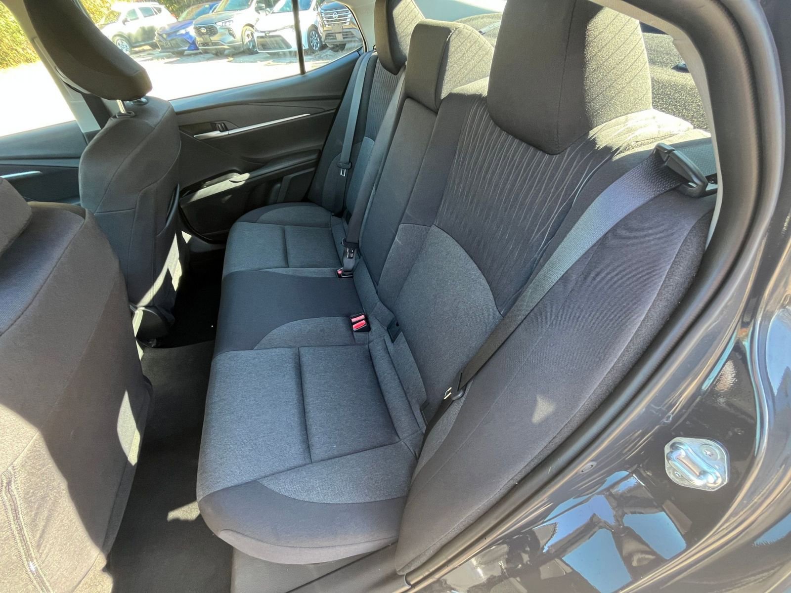 Used 2025 Toyota Camry LE image 32