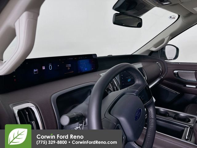 New 2026 Ford Expedition Platinum w/ Platinum Ultimate Package image 9