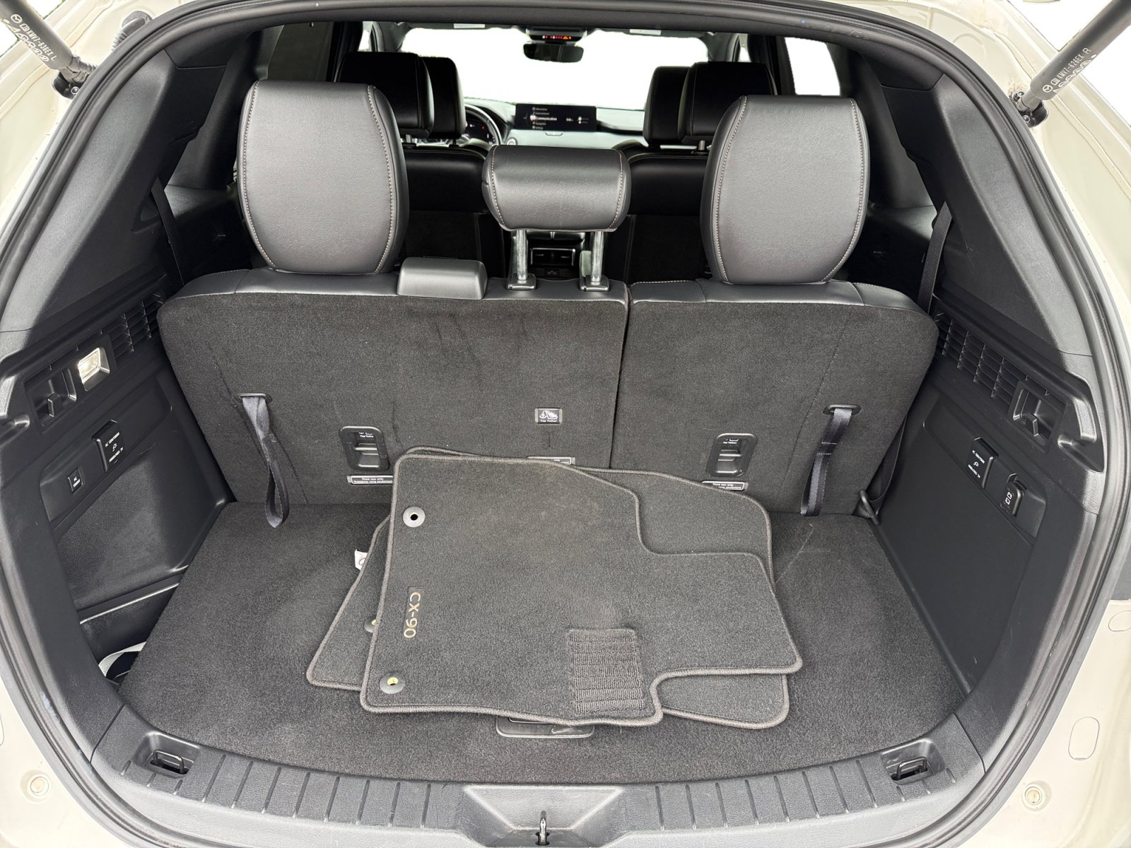 Certified 2024 MAZDA CX-90 Plug-In Hybrid w/ Premium Plus AWD/4WD image 17