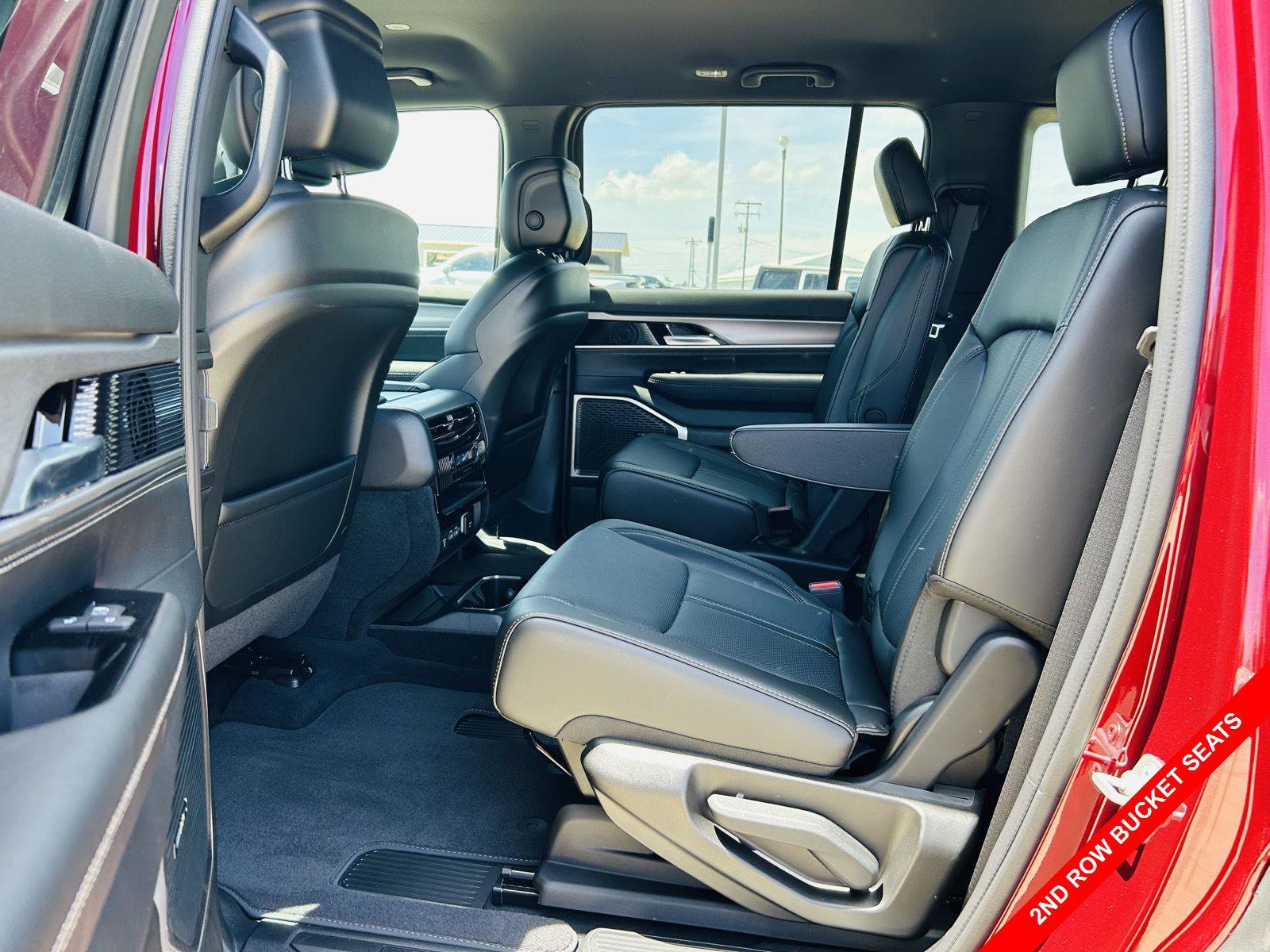 New 2026 Jeep Grand Wagoneer 4WD image 28