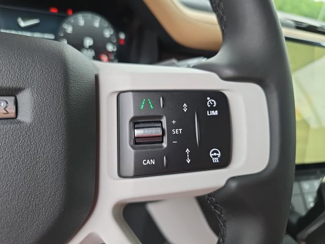 Certified 2026 Land Rover Defender 110 X-Dynamic SE AWD/4WD image 17